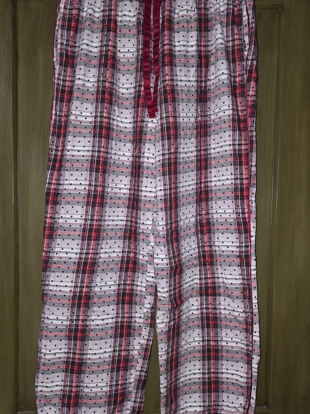 Victoria's Secret Pink Plaid Sleep Pants with Black Dot Detail